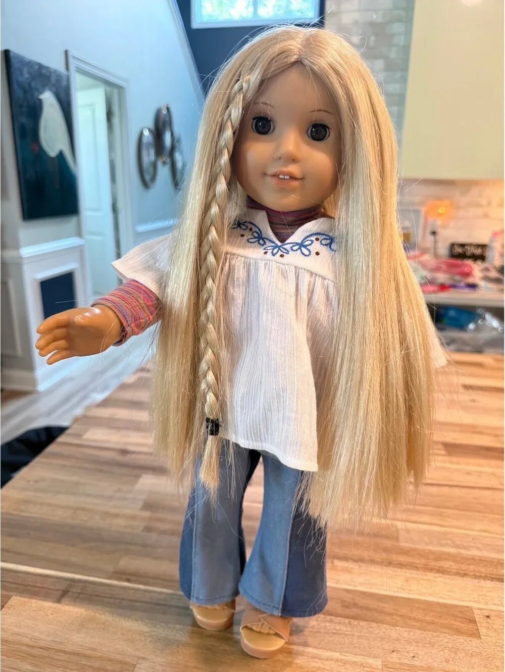 American Girl Doll original Julie in meet Outfit